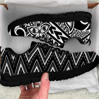 Black White New Zealand Taniko Motifs Sneakers Aotearoa Maori Plumeria Curve Style LT14 Black - Polynesian Pride