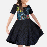 New Zealand Tui Bird Family Matching Off Shoulder Maxi Dress and Hawaiian Shirt Maori Koru Mix Pohutukawa DT04 Daughter's Dress Black - Polynesian Pride