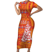 French Polynesia Christmas Family Matching Short Sleeve Bodycon Dress and Hawaiian Shirt Seashell Xmas Tree Tribal Waves DT05 Mom's Dress Orange - Polynesian Pride