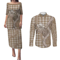 Beige Hawaii Palaka Cowboy Turtle Couples Matching Puletasi and Long Sleeve Button Shirt Hawaiian Paniolo Puakenikeni Maile Lei DT05 Beige - Polynesian Pride