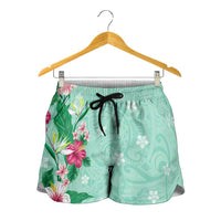 Hawaii Tropical Flowers Shorts for Women Polynesian Tattoo Mint Green