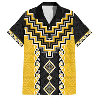 Yellow Niho Taniwha Mix Poutama Family Matching Off The Shoulder Long Sleeve Dress and Hawaiian Shirt Unique Taniko Aotearoa LT01 Dad's Shirt - Short Sleeve Yellow - Polynesian Pride