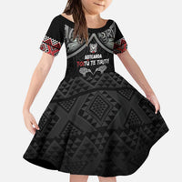 Aotearoa Toitu Te Tiriti Waitangi Kid Short Sleeve Dress Proud To Be Maori LT01 KID Black - Polynesian Pride