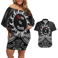 Personalised Toitu Te Tiriti Aotearoa Silver Fern Couples Matching Off Shoulder Short Dress and Hawaiian Shirt New Zealand Maori Pattern LT01 Black - Polynesian Pride