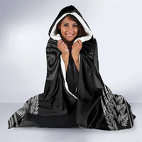 Toitu Te Tiriti Aotearoa Silver Fern Hooded Blanket New Zealand Maori Pattern LT01 - Polynesian Pride