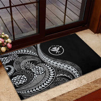 Hawaii Pineapple Gray Scale Tribal Pattern Rubber Doormat - Polynesian Pride