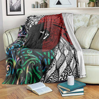 Tonga and New Zealand Together Blanket Tongan Kupesi Ngatu Tattoo and Maori Paua Shell Pattern LT03 Black - Polynesian Pride