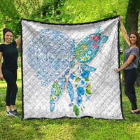 Hawaiian Couple Turtles Honi Quilt Polynesian Art Motifs and Hibiscus White Blue Color LT03 - Polynesian Pride