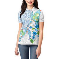 Hawaiian Couple Turtles Honi Women Polo Shirt Polynesian Art Motifs and Hibiscus White Blue Color - Polynesian Pride