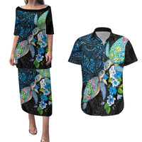 Hawaiian Couple Turtles Honi Couples Matching Puletasi and Hawaiian Shirt Polynesian Art Motifs and Hibiscus Black Blue Color LT03 Black - Polynesian Pride