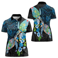 Hawaiian Couple Turtles Honi Women Polo Shirt Polynesian Art Motifs and Hibiscus Black Blue Color LT03 - Polynesian Pride