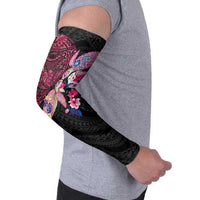 Hawaiian Couple Turtles Honi Arm Sleeves Polynesian Art Motifs and Hibiscus Black Red Color LT03 - Polynesian Pride