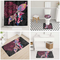 Hawaiian Couple Turtles Honi Bathroom Set Polynesian Art Motifs and Hibiscus Black Red Color LT03 - Polynesian Pride