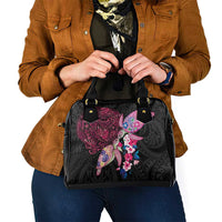 Hawaiian Couple Turtles Honi Shoulder Handbag Polynesian Art Motifs and Hibiscus Black Red Color LT03 - Polynesian Pride