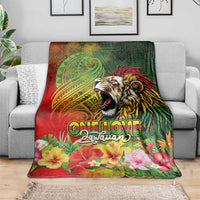 Hawaiian Reggae Blanket Jawaiian One Love-Tribal Tatoos and Rastafari Lion LT03 - Polynesian Pride