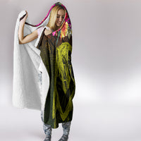 Hawaiian Reggae Music Hooded Blanket Jamaica Singer Tribal Polynesian and Hibiscus LT03 - Polynesian Pride