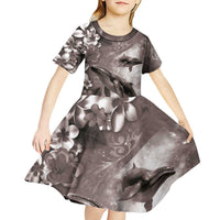 Hawaiian Lei Day Plumeria Humpback Whales Kid Short Sleeve Dress Polynesian Art Vibrant Starry Nebula Grayscale Style LT03 - Polynesian Pride