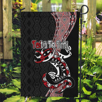 Aotearoa Toitu Te Tiriti Taniko Garden Flag Maori Taniwha Haka - Honour the Treaty LT03 Garden Flag Black - Polynesian Pride