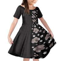 Hawaii Hibiscus and Plumeria Flowers Family Matching Off Shoulder Maxi Dress and Hawaiian Shirt Tapa Tribal Pattern Half Style Grayscale Mode LT03 Daughter's Dress Black - Polynesian Pride