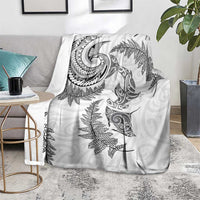 New Zealand Sea Animals with Maori Tribal Tattoo Blanket Shark Manta Ray with Silver Fern White LT03 - Polynesian Pride