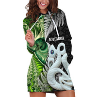 New Zealand Koru Natural Hoodie Dress Manaia and Silver Fern Maori Pattern LT03 Black - Polynesian Pride