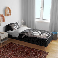 Hawaiian Whale and Kanaka Maoli Symbol Bedding Set Hibiscus with Hawaii Map and Polynesian Tattoo Grayscale Color LT03 - Polynesian Pride