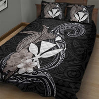 Hawaiian Whale and Kanaka Maoli Symbol Quilt Bed Set Hibiscus with Hawaii Map and Polynesian Tattoo Grayscale Color LT03 - Polynesian Pride
