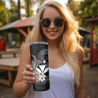 Hawaiian Whale and Kanaka Maoli Symbol Skinny Tumbler Hibiscus with Hawaii Map and Polynesian Tattoo Grayscale Color LT03 - Polynesian Pride