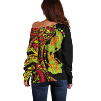 Hawaiian Manta Ray and Hammerhead Shark Tribal Tattoo Off Shoulder Sweater with Polynesian Tribal Pattern Kanaka Maoli Flag Color LT03 - Polynesian Pride