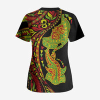 Hawaiian Manta Ray and Hammerhead Shark Tribal Tattoo Scrub Top with Polynesian Tribal Pattern Kanaka Maoli Flag Color LT03 - Polynesian Pride