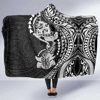 Hawaiian Manta Ray and Hammerhead Shark Tribal Tattoo Hooded Blanket with Polynesian Tribal Pattern Black-White Color LT03 One Size Multicolor - Polynesian Pride