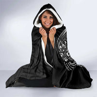 New Zealand Maori Koru Art Traditional Tattoo Hooded Blanket Simple Style LT03 - Polynesian Pride