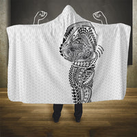 Hawaiian Traditional Tattoos Hooded Blanket Kakau Tribal Tropical Plant Motif White Color LT03 - Polynesian Pride