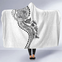 Hawaiian Kakau Tribal Sea Animals Tattoos Hooded Blanket White Color