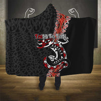 Aotearoa Toitu Te Tiriti Hooded Blanket Maori Taniwha Haka - Honour the Treaty LT03 - Polynesian Pride