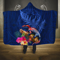 New Zealand Tuatara Hooded Blanket Silver Fern Hibiscus and Tribal Maori Pattern Blue Color LT03 One Size Blue - Polynesian Pride
