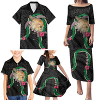 Hawaii Pikake and Maile Lei Family Matching Puletasi and Hawaiian Shirt Honu Polynesian Pattern Black Color LT03 - Polynesian Pride