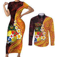 Tonga Culture Couples Matching Short Sleeve Bodycon Dress and Long Sleeve Button Shirt Ngatu Pattern with Plumeria and Hibiscus LT03 Black - Polynesian Pride