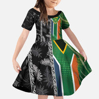 Custom Aotearoa South Africa Rugby Freedom Cup Family Matching Summer Maxi Dress and Hawaiian Shirt Maori Silver Fern Art and Sporty Flag SA LT03 Daughter's Dress Black - Polynesian Pride
