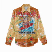 Hawaii Mele Kalikimaka Women Casual Shirt Funny Santa Claus Surfing on Tropical Plants - Polynesian Pride