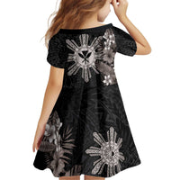 Tropical Hawaii and Philippines Kid Short Sleeve Dress Kanaka Maoli and Sun Badge Batok Tattoo Grayscale LT03 - Polynesian Pride