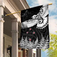 New Zealand Kea Bird Garden Flag Maori Tattoo and Silver Fern Black Color LT03 House Flag Black - Polynesian Pride