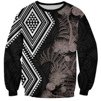 Aotearoa Tukutuku Motif Sweatshirt Pohutukawa and Fern Leaves Grayscale Color LT03 Unisex Black - Polynesian Pride