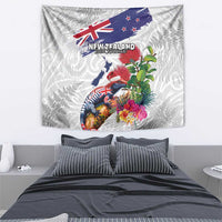 New Zealand Christmas Tapestry Meri Kirihimete-Tuatara and Pohutukawa White Color LT03 - Polynesian Pride