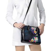 Hawaiian Plumeria-Polynesian Art Tattoo Frosted Blue Violet Color Shoulder Handbag