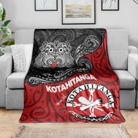Maori Kotahitanga Blanket Aotearoa Spirit with Maori Mask and Polynesian Art Tattoo LT03 - Polynesian Pride