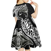 Hawaiian Manta Ray and Polynesian Tribal Tattoo Kid Short Sleeve Dress Black Color LT03 - Polynesian Pride