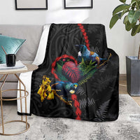 New Zealand Tui Birds Love Couple Blanket The Heart of Silver Fern Leaves and Maori Tattoo Pattern LT03 - Polynesian Pride