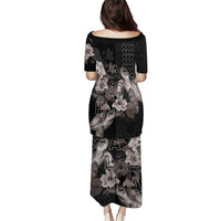 Hawaii Aloha Turtle Hibiscus and Leaves Puletasi with Polynesian and Kakau Tattoos Black Color LT03 - Polynesian Pride