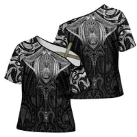 New Zealand Aotearoa Cross Shoulder Shirt Maori Manta Ray Moko Black - Polynesian Pride
